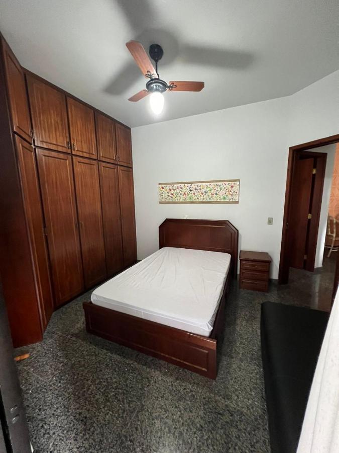 Apartamento No Guaruja Enseada A Beira Mar, Otima Localidade E Com Ar Condicionado Exterior photo